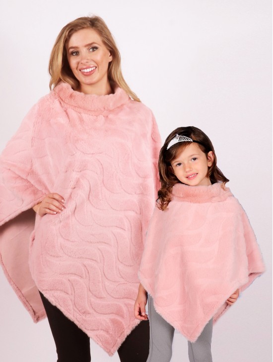Mom and Kids Wave Pattern Faux Fur Poncho